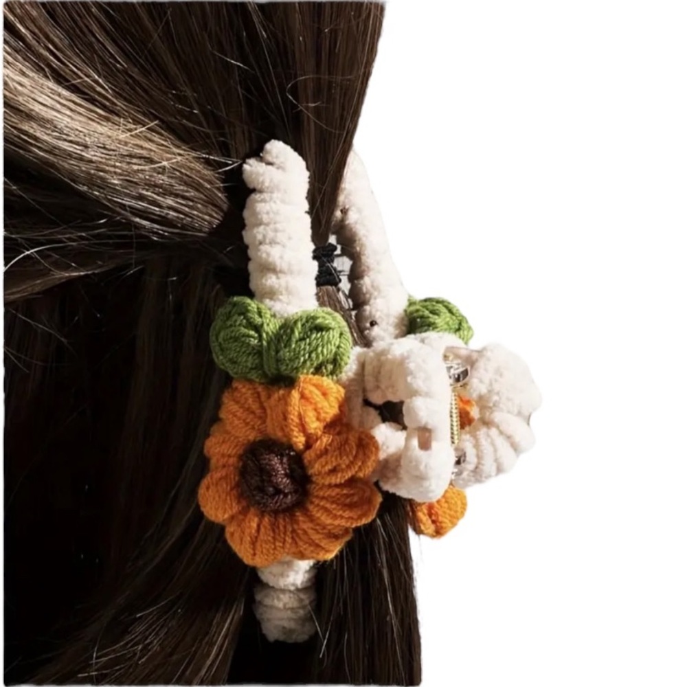 Floral Knit Hair Claw Clip